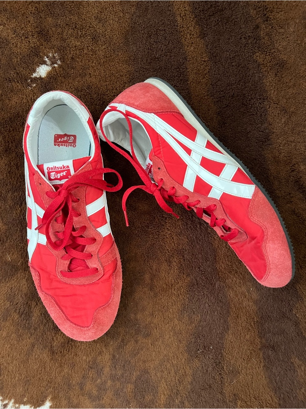 Asics Onitsuka Tiger Serrano Red Athletic Running Shoes | Size: 10 28cm Used